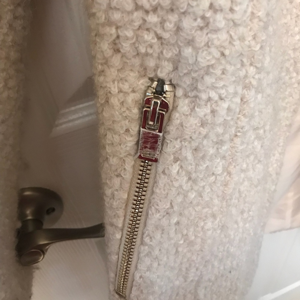 Coat - Picture 2 of 2